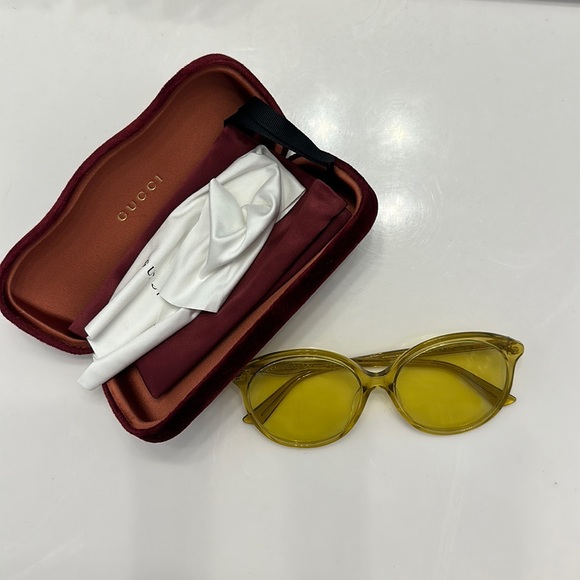 Yellow Gucci Sunglasses - Picture 1 of 3